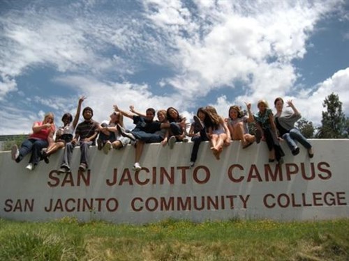 MSJC campus students